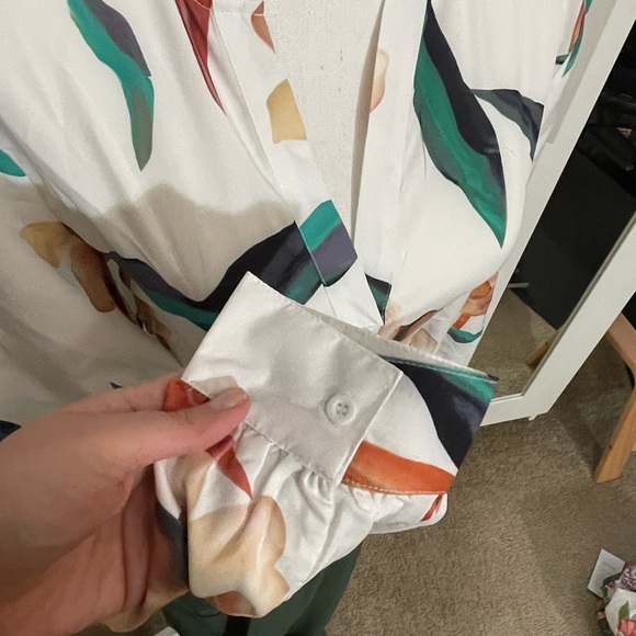 Tawoy Floral Dress - Picture 2 of 6